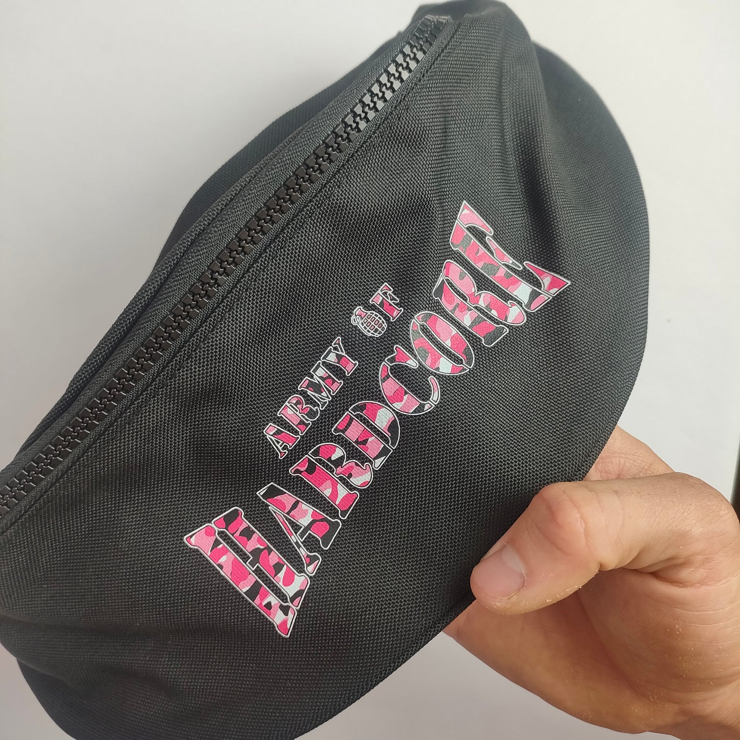 Riñonera Army Of Hardcore Rosa